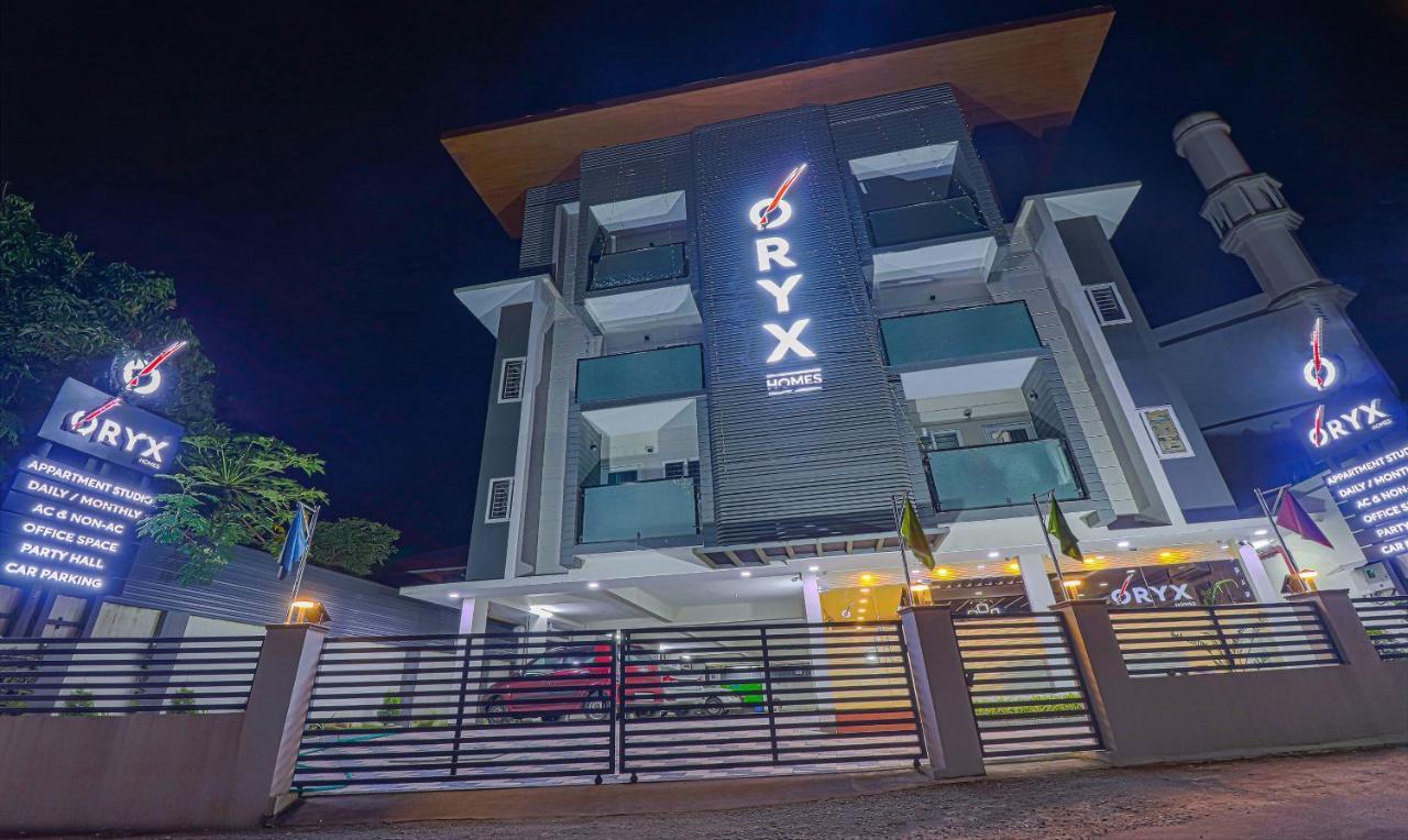 Treebo Trend Oryx Homes Kochi エクステリア 写真
