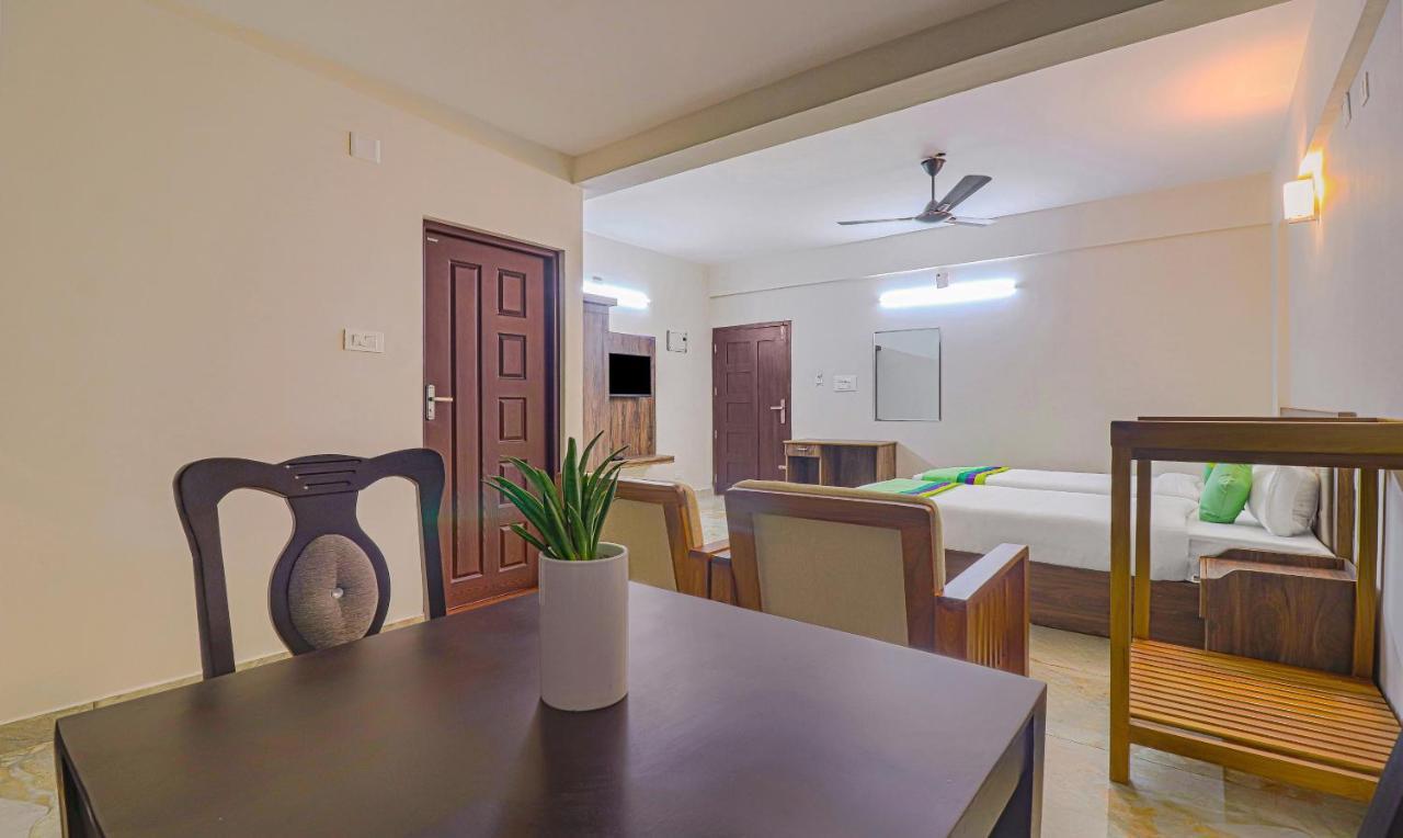 Treebo Trend Oryx Homes Kochi エクステリア 写真